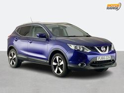Blue Used 2016 Nissan Qashqai N-Connecta SUV | £10,895 (Fair price)