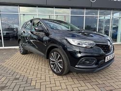 Black Used 2020 Renault Kadjar Iconic SUV | £11,495 (Fair price)