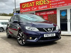 Blue Used 2017 Nissan Pulsar Tekna Hatchback | £6,495 (Fair price)