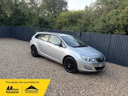 Silver Used 2014 Vauxhall Astra Estate | £3,795 (Super price)