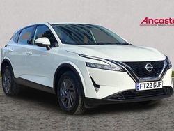White Used 2022 Nissan Qashqai Acenta Premium SUV | £17,975 (Fair price)