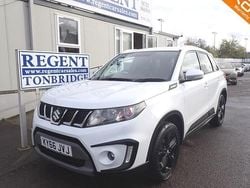 White Used 2016 Suzuki Vitara Hatchback | £9,495 (Fair price)