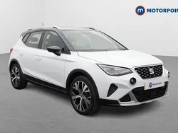 White Used 2024 Seat Arona Xperience Lux SUV | £17,999 (Fair price)