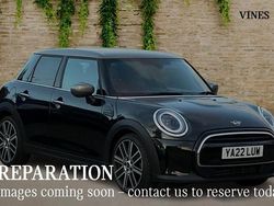 Black Used 2022 Mini Cooper Exclusive Hatchback | £18,900 (A bit pricey)