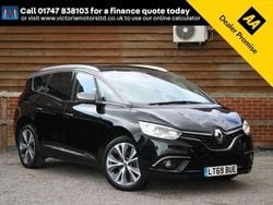 Black/grey Used 2019 Renault Grand Scénic IV Signature MPV | £14,495 (Fair price)