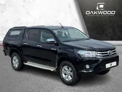 Black Used 2018 Toyota HiLux Pickup | £18,995 (Fair price)