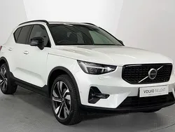 Used 2025 Volvo XC40 Ultra SUV | £38,700 (Expensive)