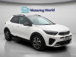 White Used 2023 Kia Stonic 4 SUV | £17,200 (Fair price)