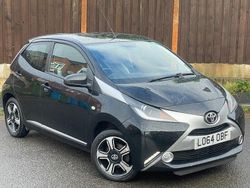 Black Used 2015 Toyota Aygo X-clusiv Hatchback | £4,295 (Fair price)