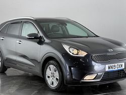 Grey Used 2019 Kia Niro SUV | £12,100 (Good price)