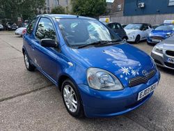 Blue Used 2003 Toyota Yaris Hatchback | £595 (Fair price)