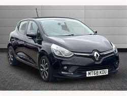 Black Used 2018 Renault Clio IV Play Hatchback | £6,990 (Fair price)