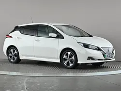 White Used 2020 Nissan Leaf N-Connecta Hatchback | £9,298 (Fair price)