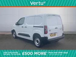 White Used 2024 Toyota Proace Active Van | £14,950 (Good price)