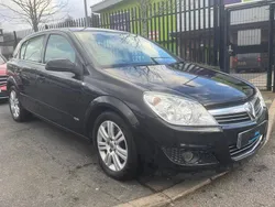 Black Used 2008 Vauxhall Astra Design Edition Hatchback | £1,950 (Good price)