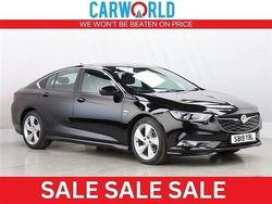 Black Used 2019 Vauxhall Insignia Sport Hatchback | £9,990 (Fair price)