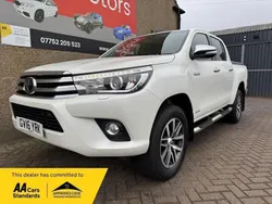 White Used 2016 Toyota HiLux Pickup | £12,995 (Good price)