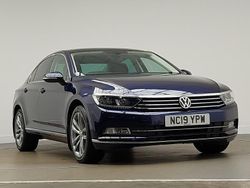 Blue Used 2019 VW Passat GT Sedan | £15,998 (Fair price)