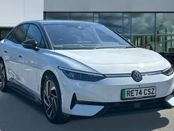 Glacier white metallic black Used 2024 VW ID.7 Pro Sedan | £36,667 (Good price)