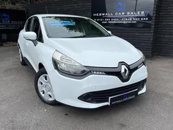 White Used 2013 Renault Clio IV Expression Hatchback | £4,195 (Fair price)