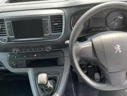 White Used 2022 Peugeot Expert Premium Van | £12,270 (Good price)