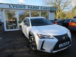 White Used 2019 Lexus UX SUV | £16,995 (Fair price)