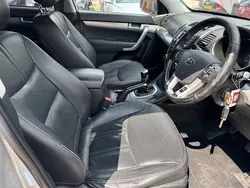 Silver Used 2011 Kia Sorento 2 SUV | £2,495 (Fair price)