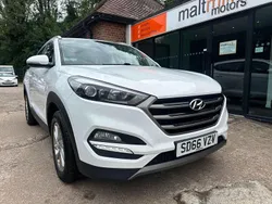 White Used 2016 Hyundai Tucson SE SUV | £6,495 (A bit pricey)