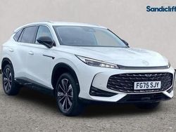 Solid white pearl New 2025 MG HS Trophy SUV | £26,110 (A bit pricey)