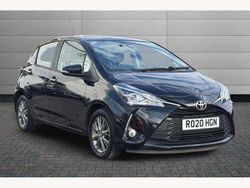Black Used 2020 Toyota Yaris Hatchback | £10,501 (Fair price)