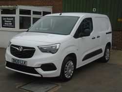 White Used 2020 Vauxhall Combo Sportive MPV | £7,990 (Good price)