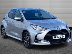 Silver Used 2022 Toyota Yaris Hybrid Design Hatchback | £16,450 (Good price)