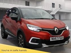 Red Used 2017 Renault Captur Dynamique SUV | £9,500 (Fair price)