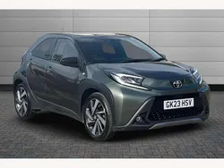 Green Used 2023 Toyota Aygo Hatchback | £14,050 (Fair price)