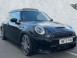 Black Used 2022 Mini Cooper S Exclusive Hatchback | £22,469 (Fair price)