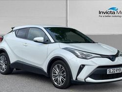 White Used 2022 Toyota C-HR SUV | £18,850 (Fair price)