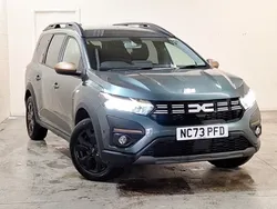 Green Used 2024 Dacia Jogger Extreme Estate | £21,298 (Fair price)