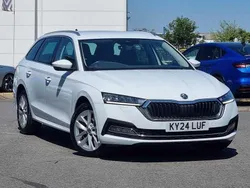 Moon white metallic Used 2024 Skoda Octavia SE L Estate | £25,650 (Expensive)