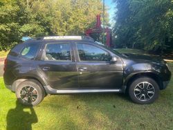 Black Used 2017 Dacia Duster Prestige SUV | £7,499 (Fair price)