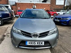 Used 2015 Toyota Auris Touring Sports Estate | £7,240 (Fair price)