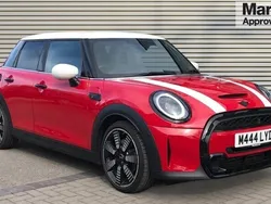 Red Used 2022 Mini Cooper S Countryman Exclusive SUV | £21,646 (Super price)