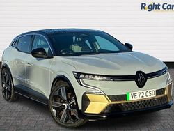 Used 2022 Renault Megane E-Tech Hatchback | £16,299 (Fair price)