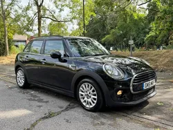 Black Used 2015 Mini Cooper Hatch Hatchback | £6,195 (Fair price)