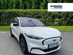 White Used 2023 Ford Mustang Mach-E Extended Range SUV | £28,790 (Fair price)