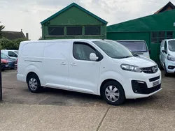 White Used 2020 Vauxhall Vivaro Sportive Van | £10,995 (Fair price)