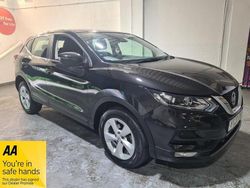 Black Used 2020 Nissan Qashqai Acenta Premium SUV | £11,699 (Good price)