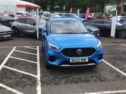 Blue Used 2022 MG ZS Excite Sedan | £11,500 (Fair price)