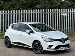 White Used 2017 Renault Clio IV Dynamique Hatchback | £10,440 (A bit pricey)
