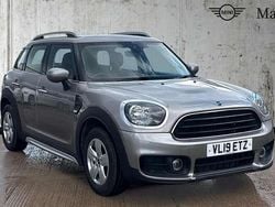 Silver Used 2019 Mini Cooper Countryman Classic SUV | £17,550 (Good price)
