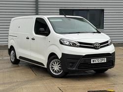 White Used 2020 Toyota Proace Van | £6,995 (Good price)